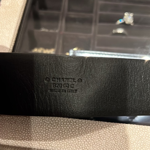Unused Chanel CC belt - Picture 3 of 4